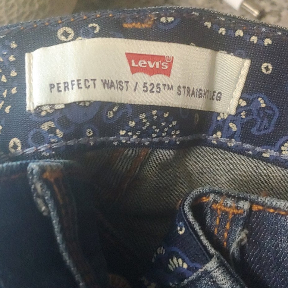 Jeans - Picture 2 of 2